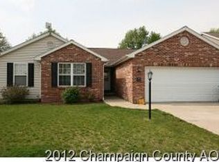 303 Windstone Dr, Tolono, IL 61880