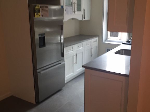 2nd image of 1916 Avenue K #3