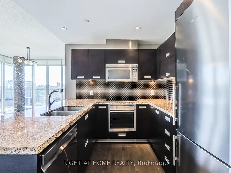 90 Park Lawn Rd #2316 — Photo 14