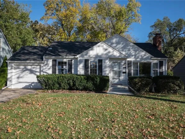 8201 Ward Pkwy, Kansas City, MO 64114