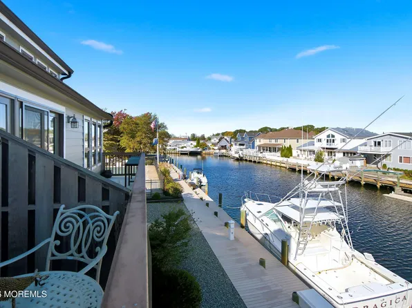 14 Hidden Harbor Drive, Point Pleasant, NJ 08742