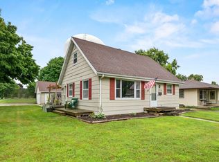 2230 N Summit St, Appleton, WI 54914