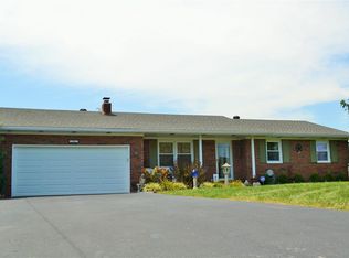 1111 N Eskew Rd, Boonville, IN 47601