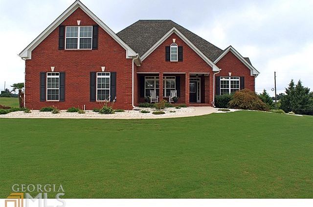 1st image of 404 Sara Ct
