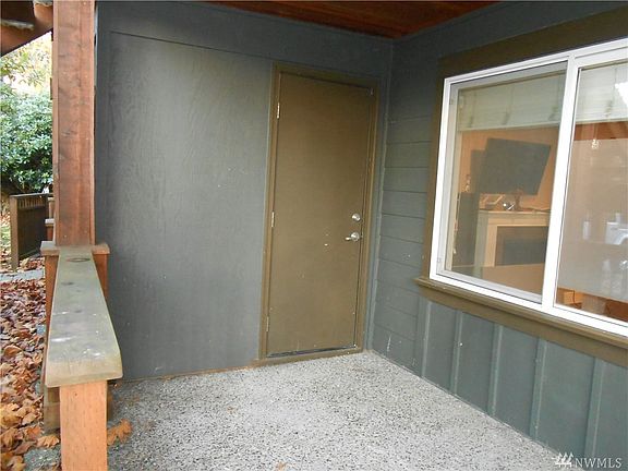 4th image of 21301 48th Ave W APT A105