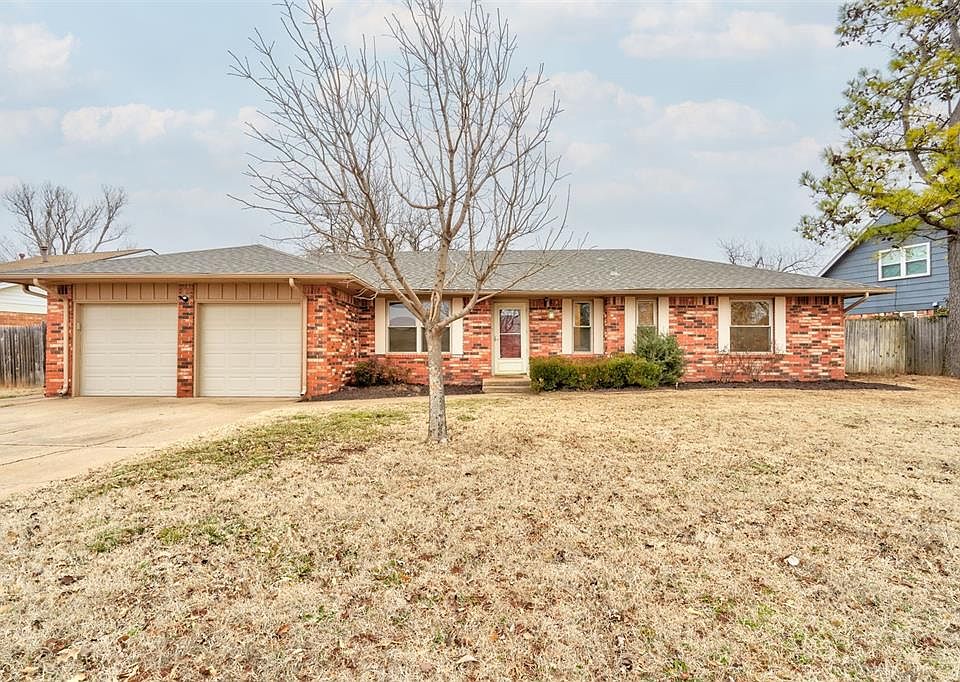 1st image of 1028 Hunters Glen Cir