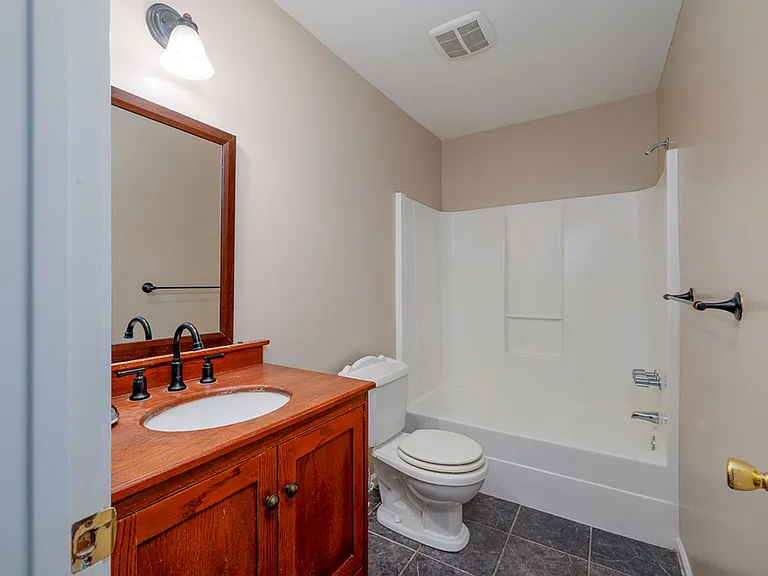 1789 Moonstone Dr — Photo 35