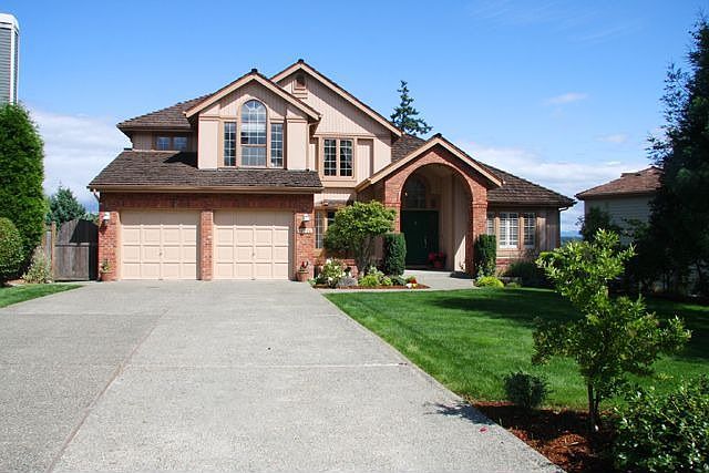1st image of 10724 177th Ct NE