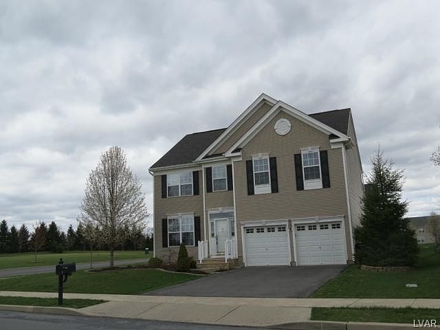 1st image of 7449 Iron Dr