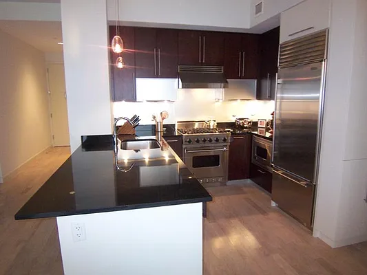 Sold by Sotheby's International Realty | media 16