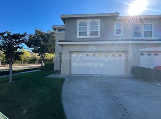 5023 Lakeshore Dr, Fairfield, CA 94534