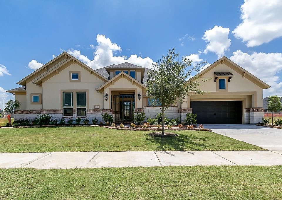1st image of 13418 Hays Highlands Ln