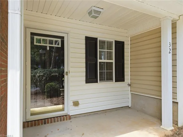 32 Josephine Cir, Greensboro, NC 27410