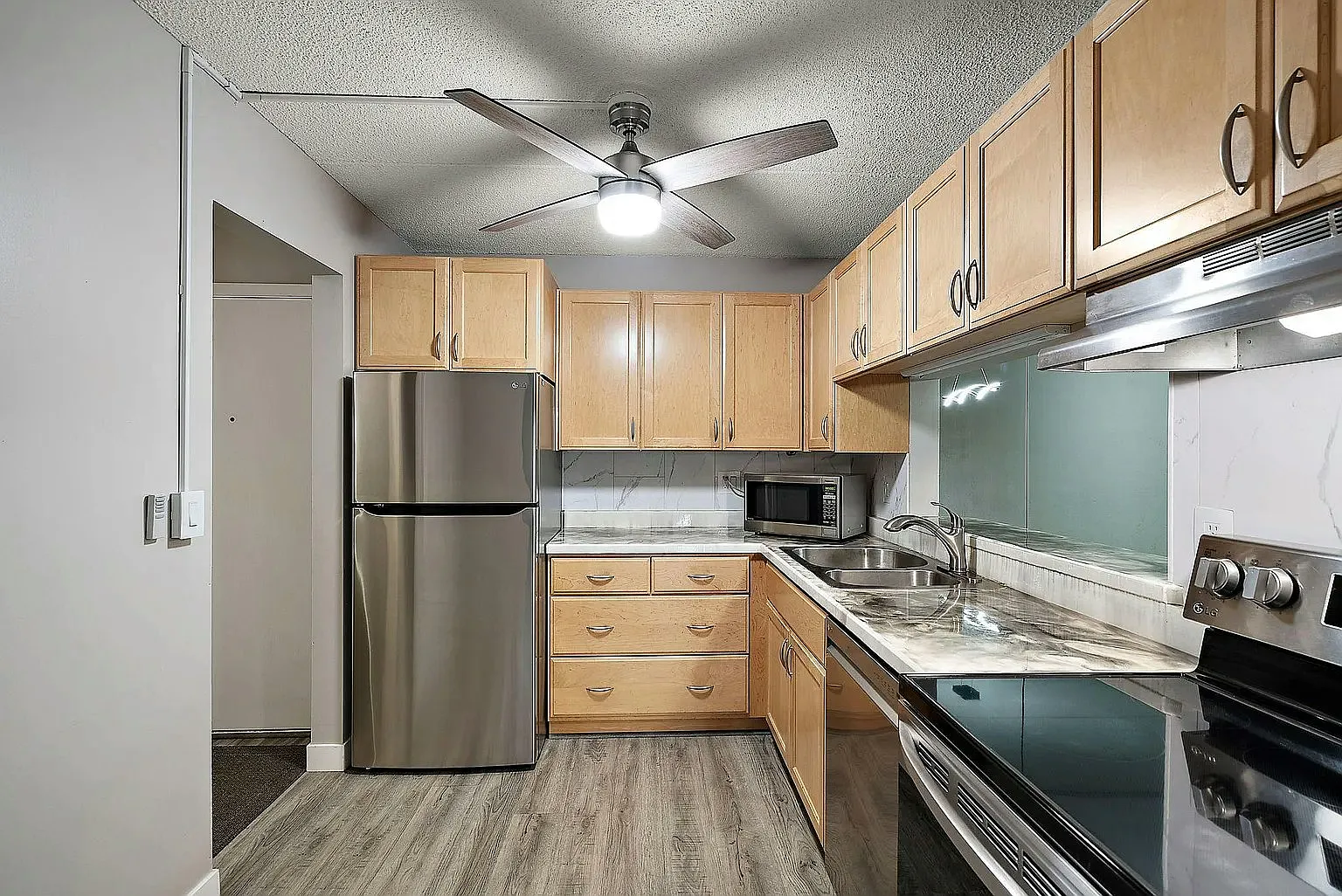10411 Cedar Lake Road South, Unit 409 — Photo 1