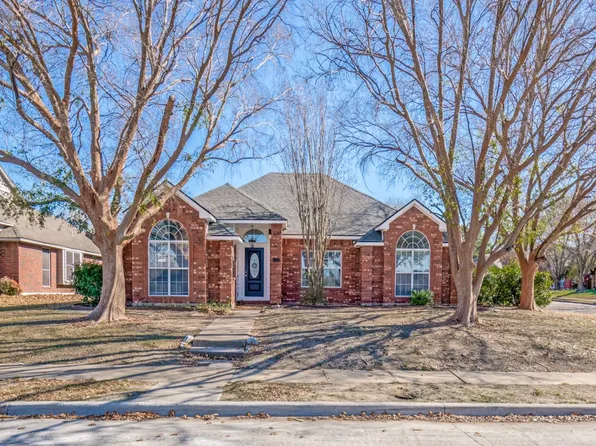 5810 Kittyhawk Dr, Rowlett, TX 75089
