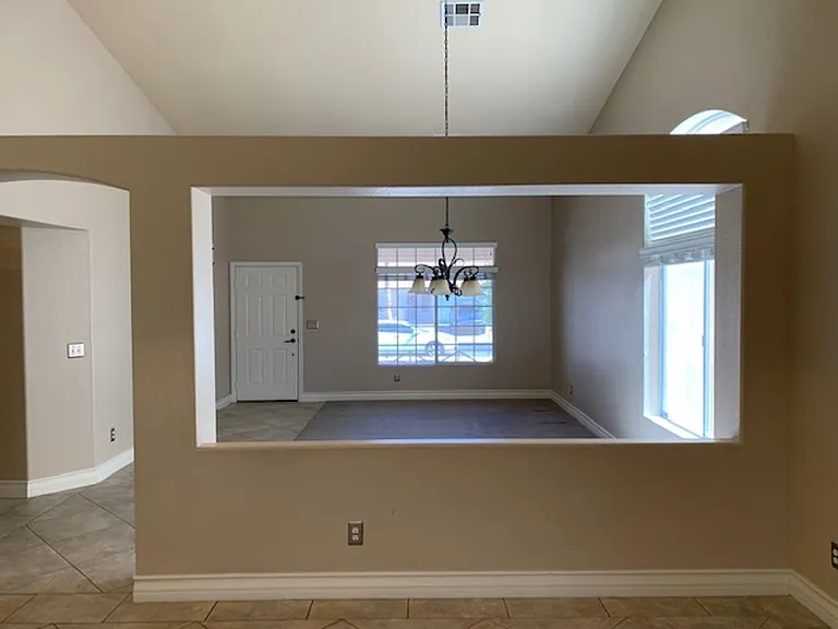 1195 Evening Canyon Ave — Photo 5