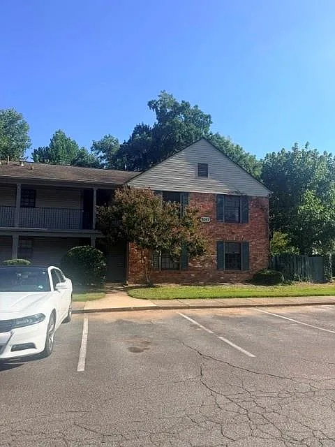 3097 Colonial Way #P