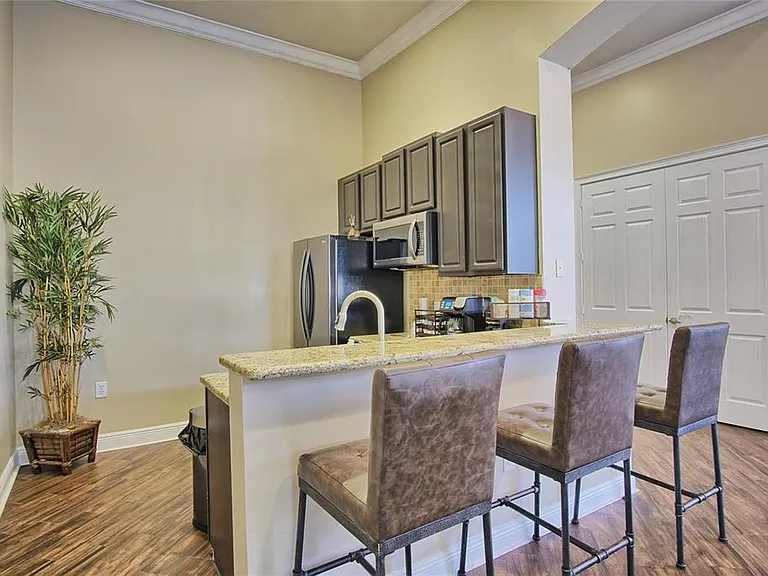 10019 Courtney Palms Blvd #302 — Photo 26