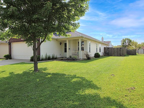 2nd image of 8541 Sweet Birch Dr