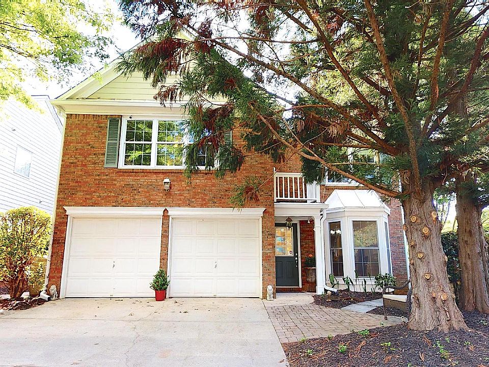 1st image of 2702 Cottesford Dr SE
