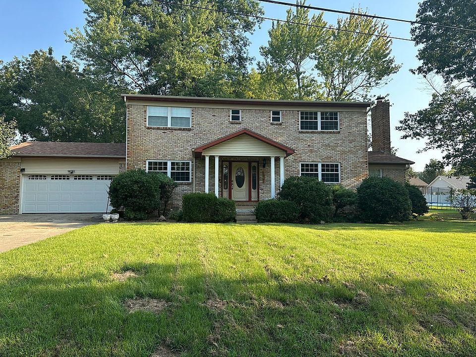 1st image of 1821 Zehm Ave