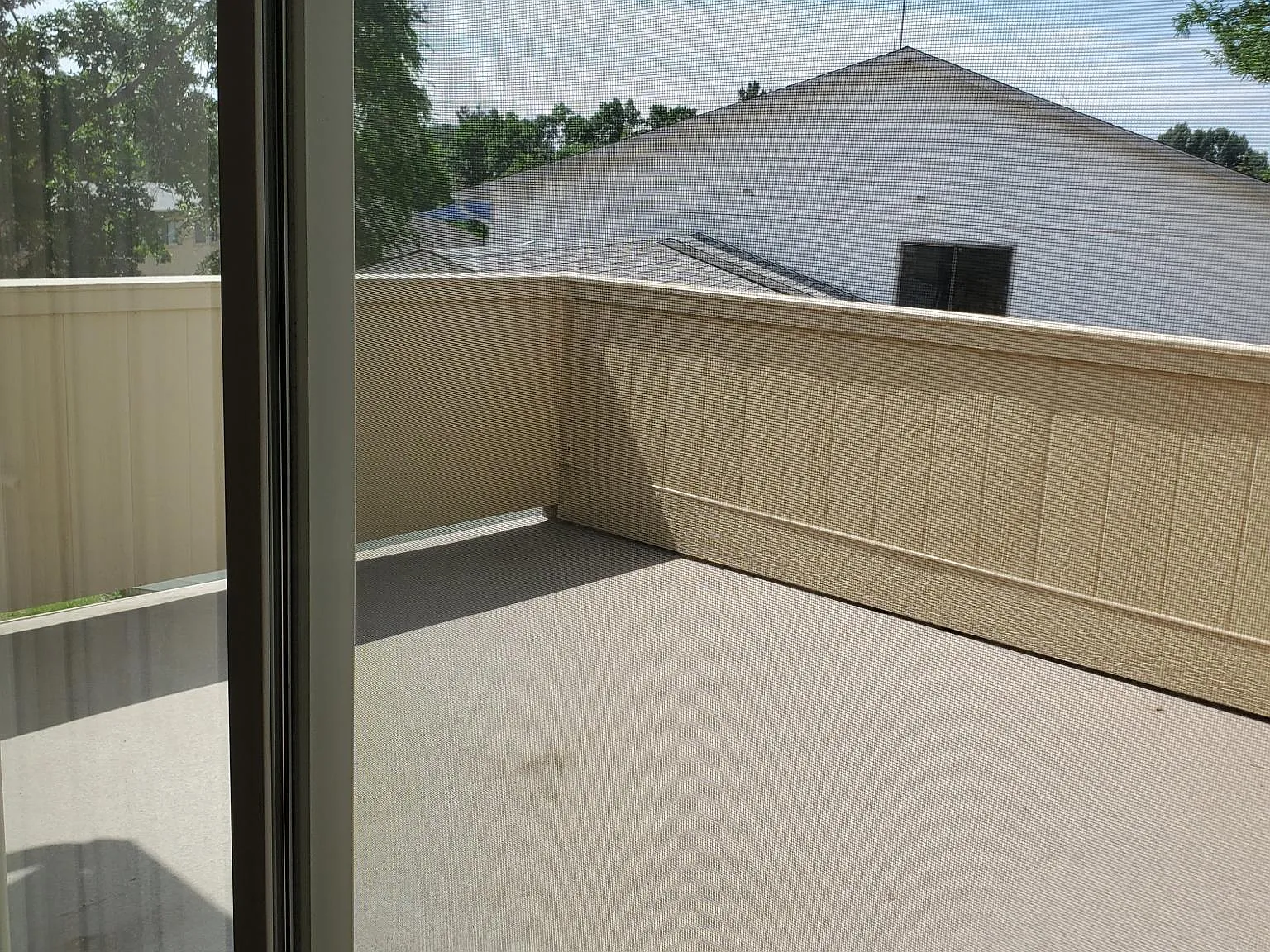 1600 Edora Ct — Photo 4
