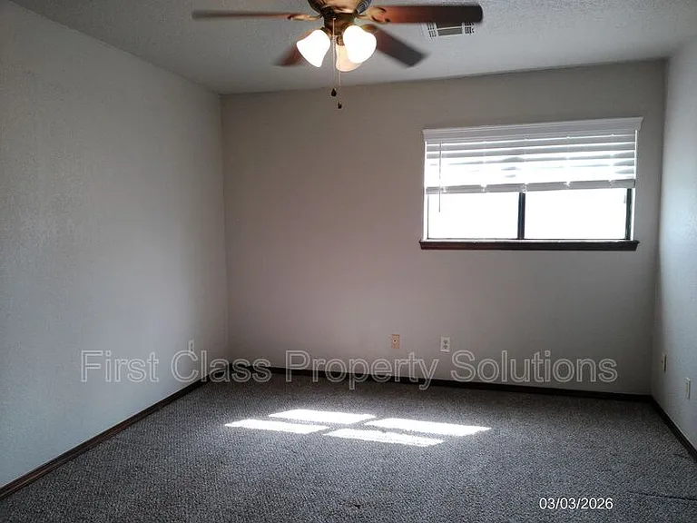 1406 Mary Lee Ln — Photo 7