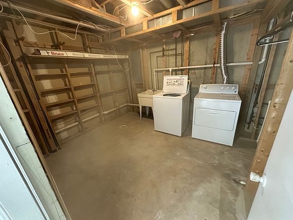 3rd image of 6154 Glen Eagles Ct