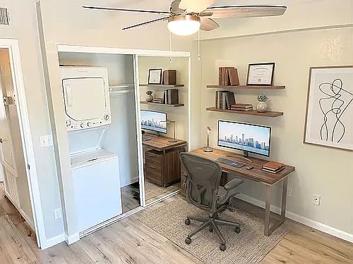 The Haven on 3rd — Photo 20