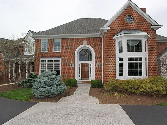 2nd image of 5047 Signal Hill Ln