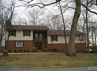 8419 Fawn Hill Ln, House Springs, MO 63051