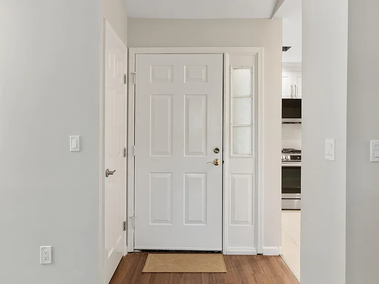 36 Steeplechase Ct — Photo 3