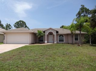 2245 SW Savage Blvd, Pt Saint Lucie, FL 34953