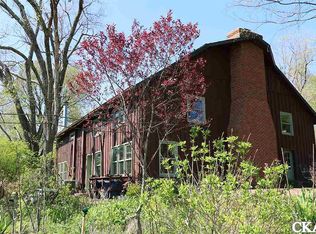 1295 Burger Knob Rd, Junction City, KY 40440