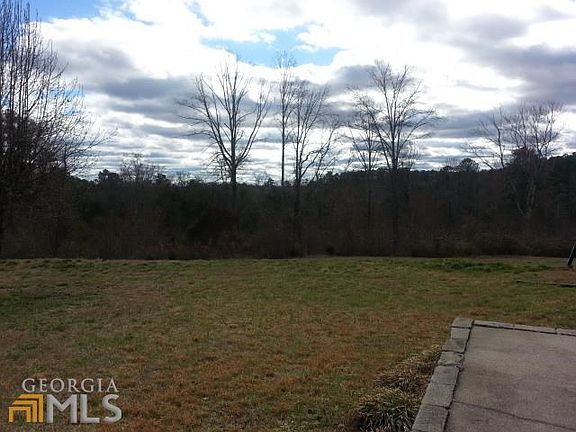 2nd image of 2401 W Hightower Trl