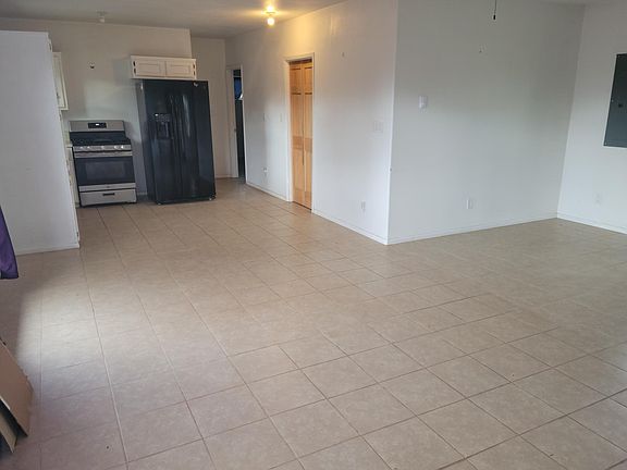 4th image of 1 Laguna Dr
