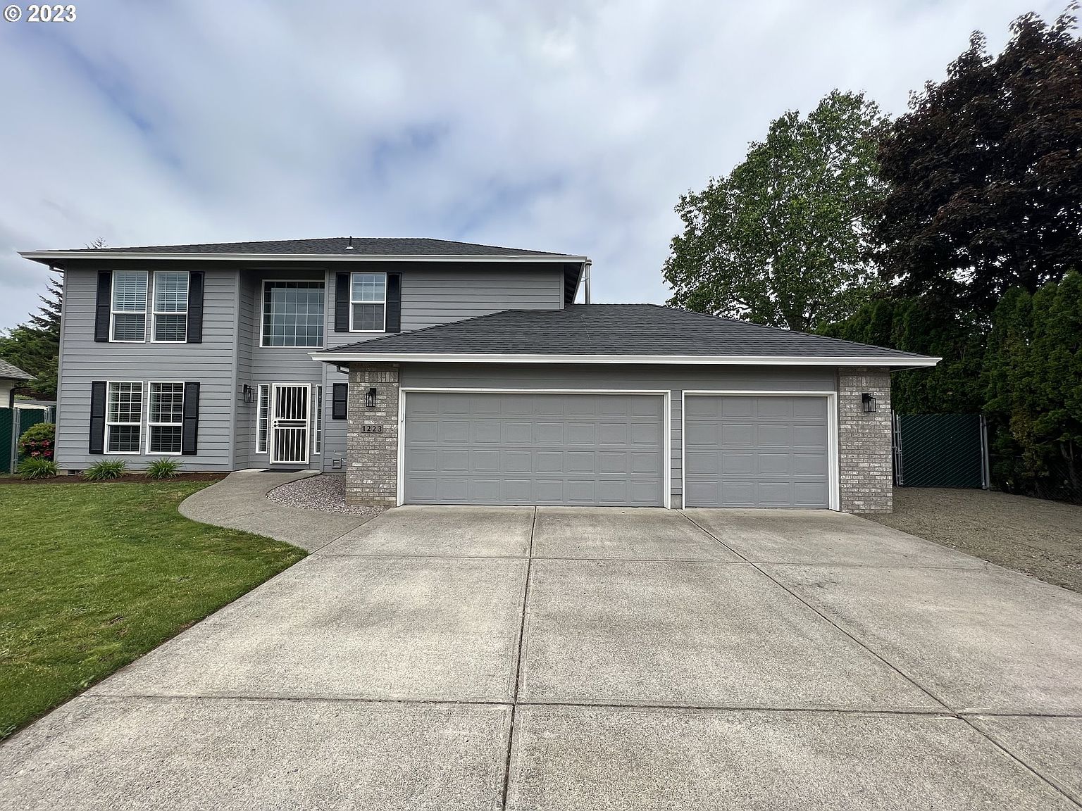 1223 SW Wright Pl, Troutdale, OR 97060 Zillow