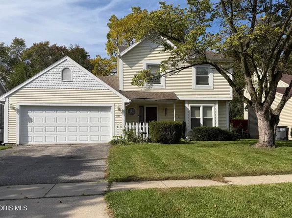 1109 Bedford Woods Dr, Toledo, OH 43615