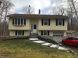 70 Four Corners Rd, Blairstown, NJ 07825