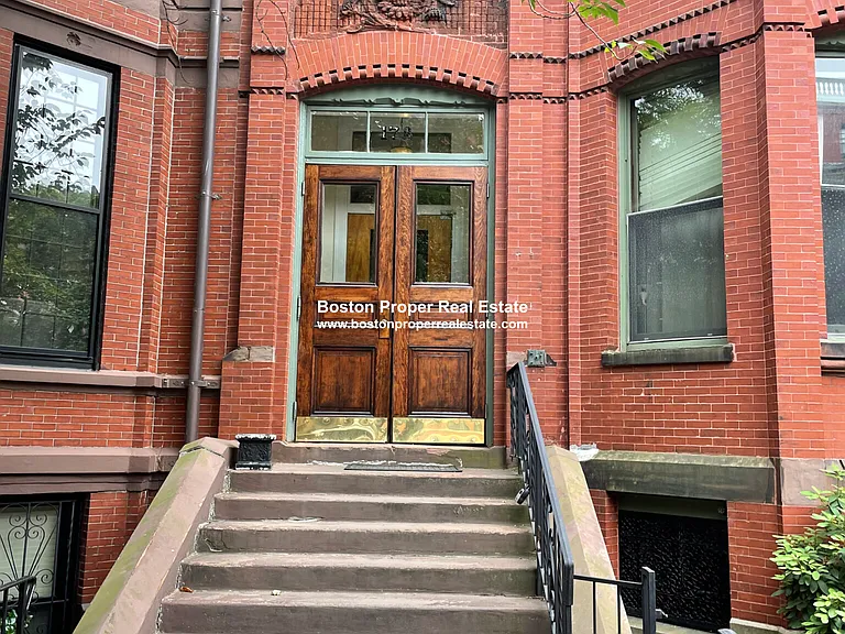 178 Marlborough St #1 — Photo 6