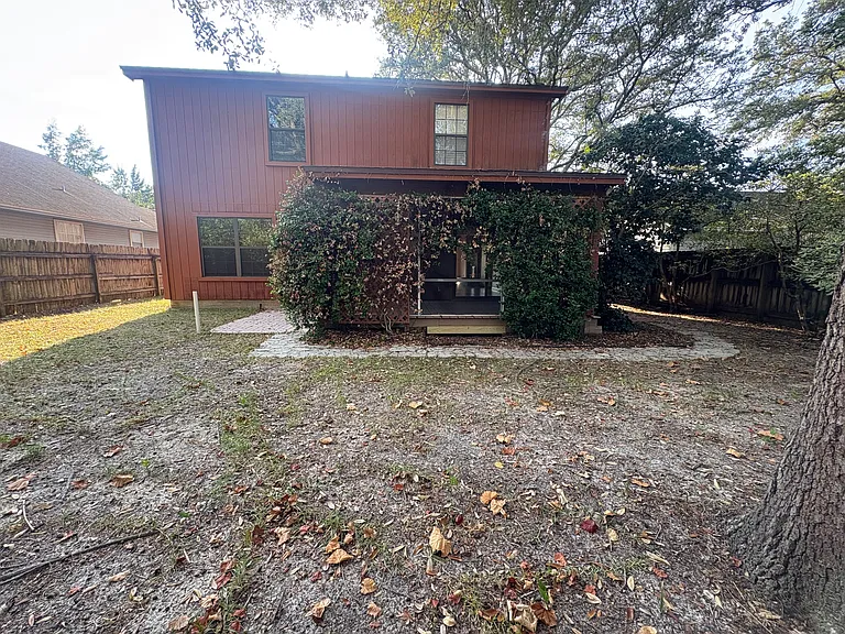 636 Fir Ave — Photo 14