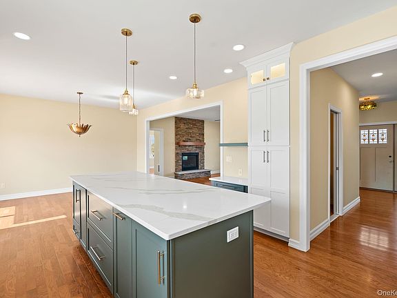 4th image of 13 Harrier Ridge Drive