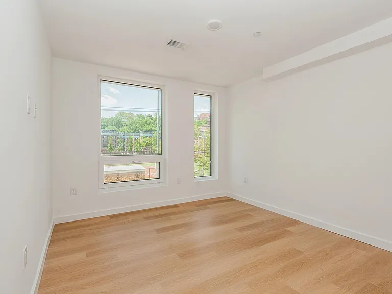 408 Jackson St #202 — Photo 18