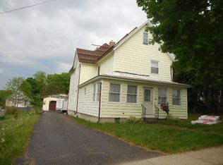 37 Walnut St, Perry, NY 14530