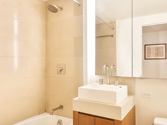 5th image of 450 W 17th St APT 612