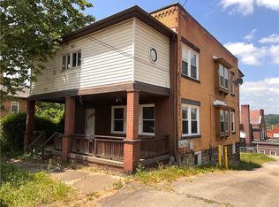 52 S 1st St, Jeannette, PA 15644