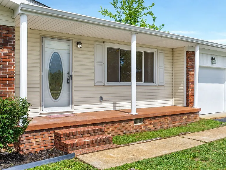 7713 Standifer Gap Rd — Photo 3