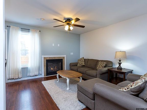 5th image of 54 Carroll Hill Ct