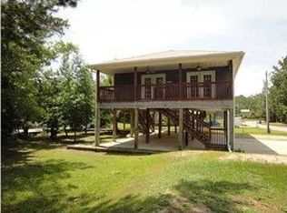 63 Clipper Cv, Freeport, FL 32439