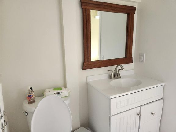 5th image of 1232 Leland Way #3